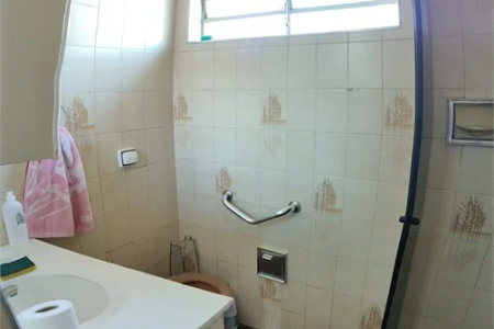 Sobrado, 165 m², 3 Dormitórios, 2 Banheiros, Sala, Garagem 2 carros + 1 Garagem 1 carro, Butantã