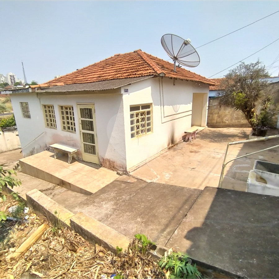 Casa no bairro Vila Costa do Sol - São Carlos/SP