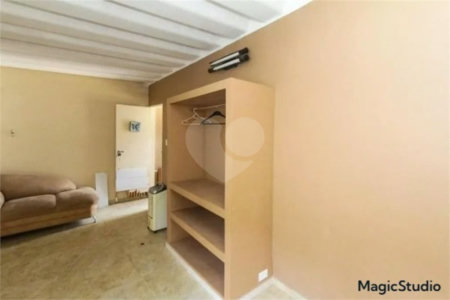 Casa com 154m², 2 dormitórios, 1 vaga, à venda na Vila Ema.