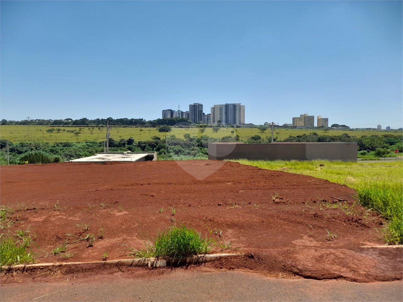 Terreno à Venda no Bairro Salto do Monjolinho -São Carlos/SP