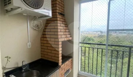 Apartamento à venda com 2 quartos, sendo 1 suíte,  em Parque Senhor do Bonfim, Taubaté, SP