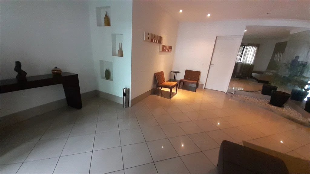 Apartamento à venda com 3 quartos, sendo 3 suítes, em Vila Sônia, São Paulo - SP