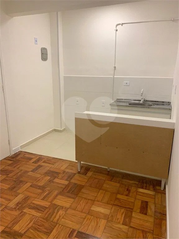 Apartamento á venda no Centro de São Paulo de 26m² com 1 dormitório