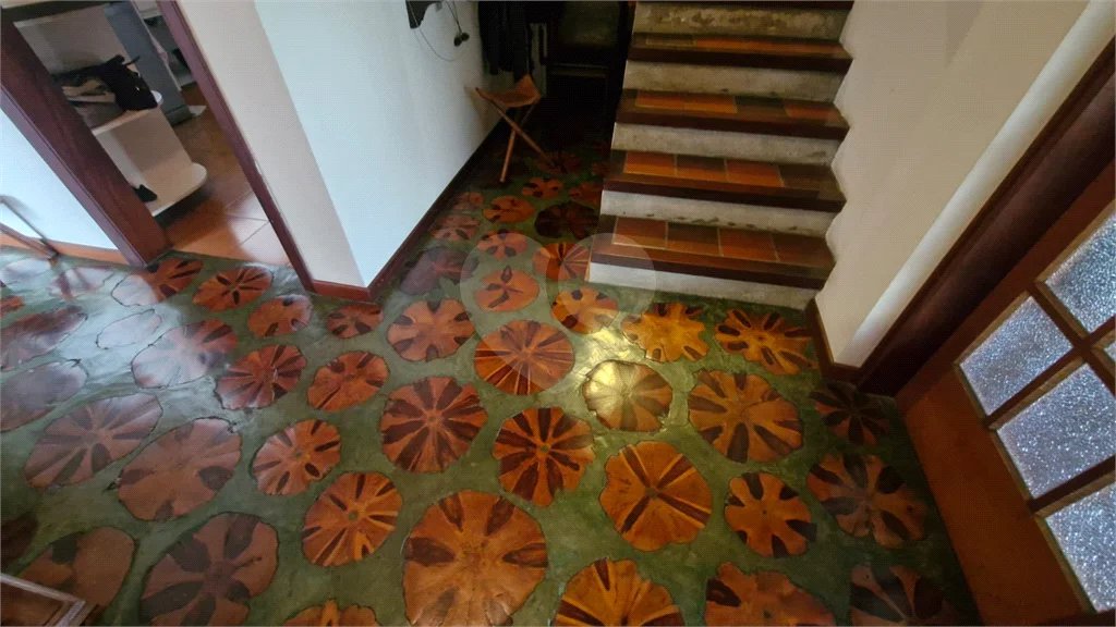 Sobrado a venda | 4 Dormitorios ( 2 suites) | 5 vagas na Vila Albertina