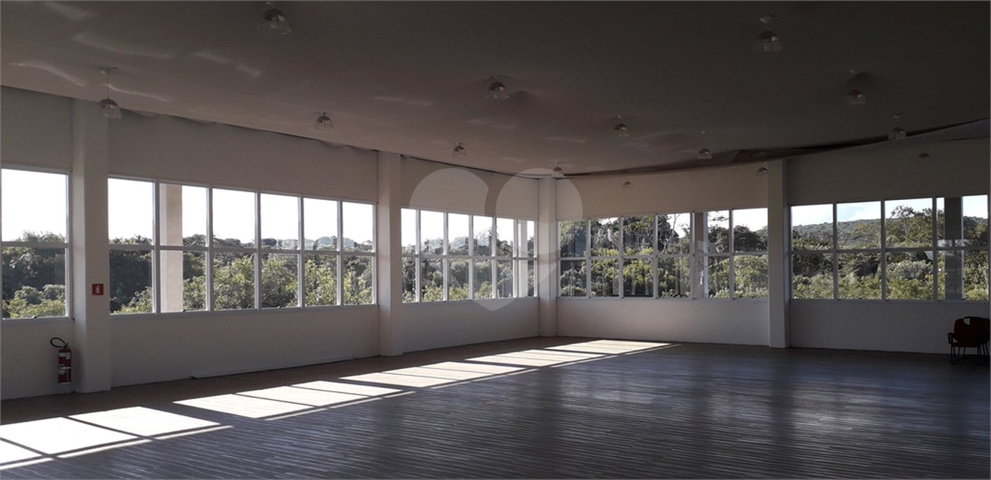 Prédio para alugar em Vila Salles, Atibaia, SP