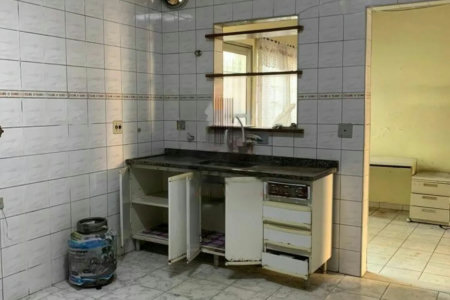 Casa Térrea à venda com 2 quartos 2 vagas em Vila Gomes a 100m da USP