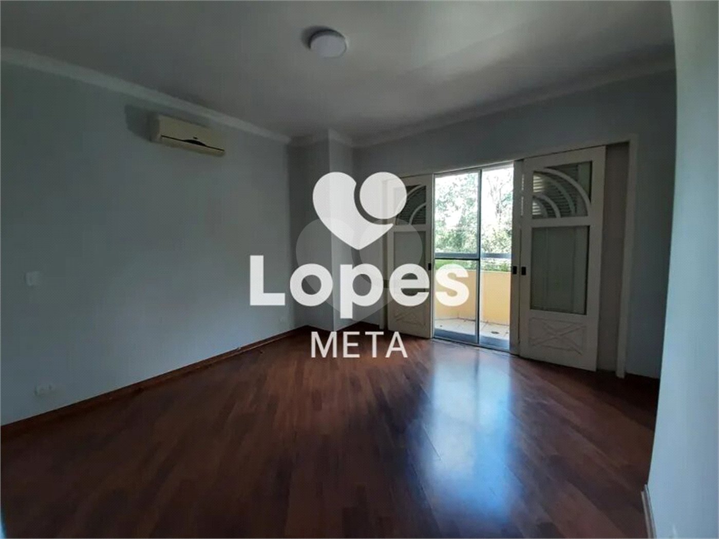 CASA A VENDA EM CONDOMINIO FECHADO, CONDOMINIO ALTOS DA SERRA 2, 4 SUITES, 2 VAGAS DE GARAGEM, SJC/S
