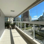 Apartamento à venda com 3 quartos, sendo 2 suítes,  em Riviera de São Lourenço, Bertioga, SP