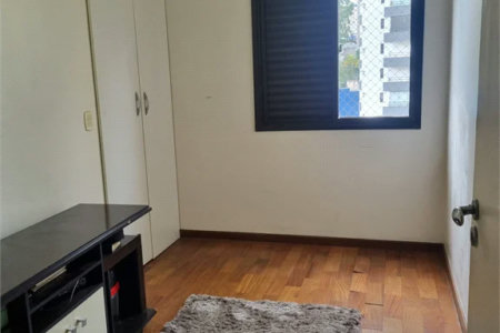 Apartamento à venda com 3 quartos, sendo 1 suíte, em Jardim Londrina, São Paulo, SP