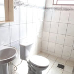 Casa Térrea com 2 dormitórios.