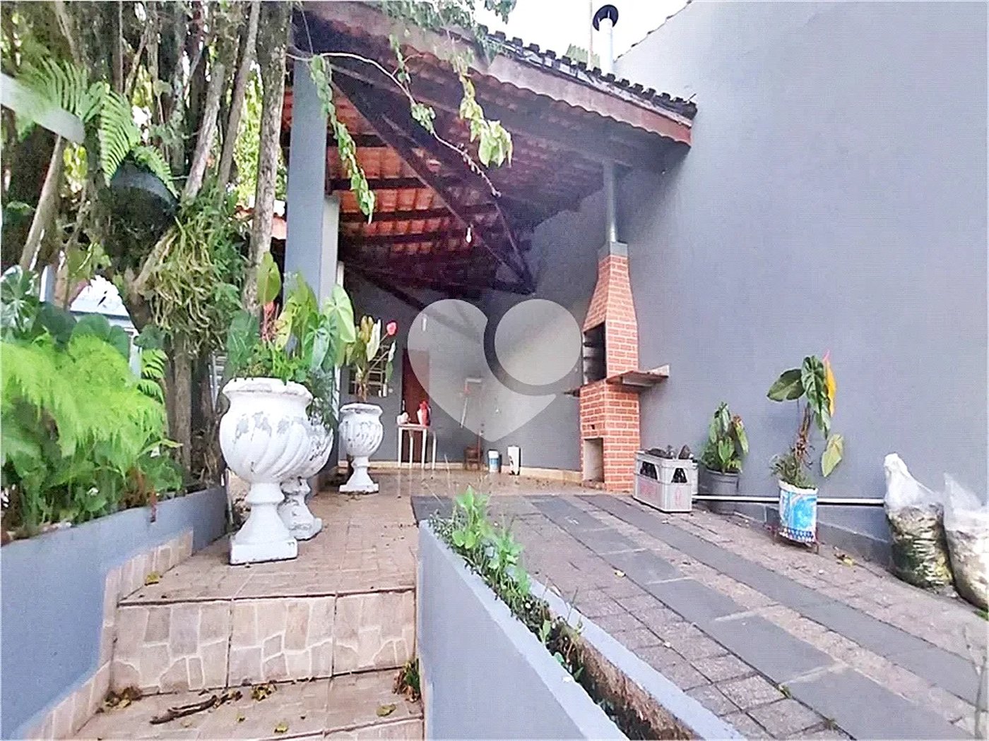 Casa Térrea à venda ou para alugar com 4 quartos, sendo 2 suítes, no Centro, Mairiporã, SP