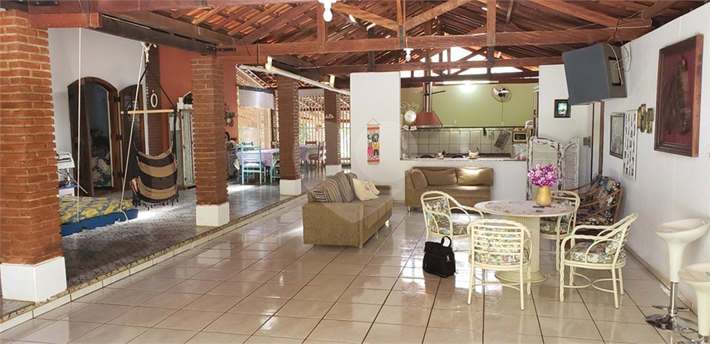 Sitio para venda.