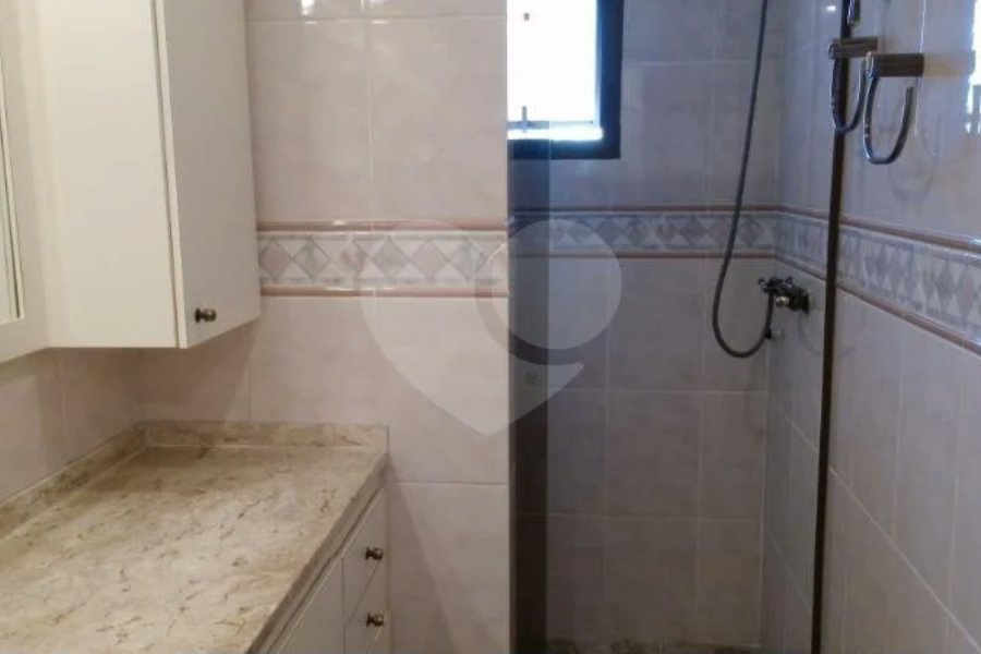 Apartamento à venda mobiliado nos Jardins — 126 m²