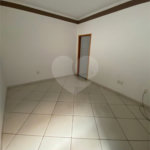 Casa para venda localizada no Jardim Medeiros