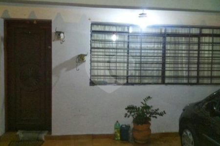 Sobrado com 180m², 3 quartos e 2 vagas