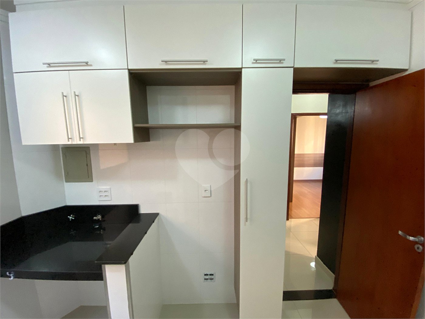 Apartamento à Venda no Residencial Heloisa – Jardim São Carlos (Região Central)