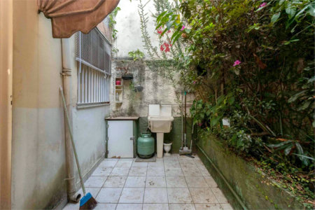 Casa a venda na Moóca 250m² três dormitórios sendo uma suíte duas vagas de garagem.