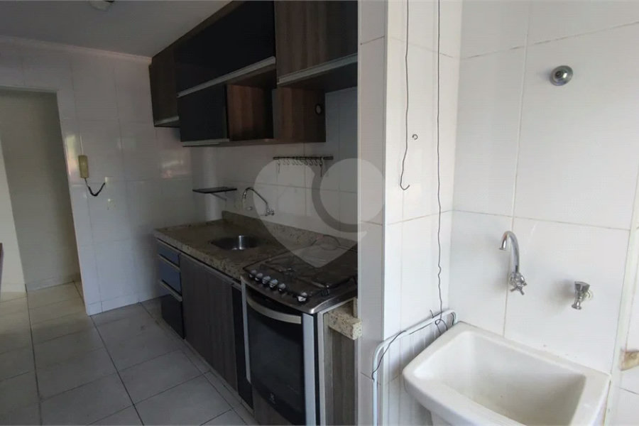 Apartamento à venda no Edifício Amarante no Bairro Jaraguá em Piracicaba - SP.