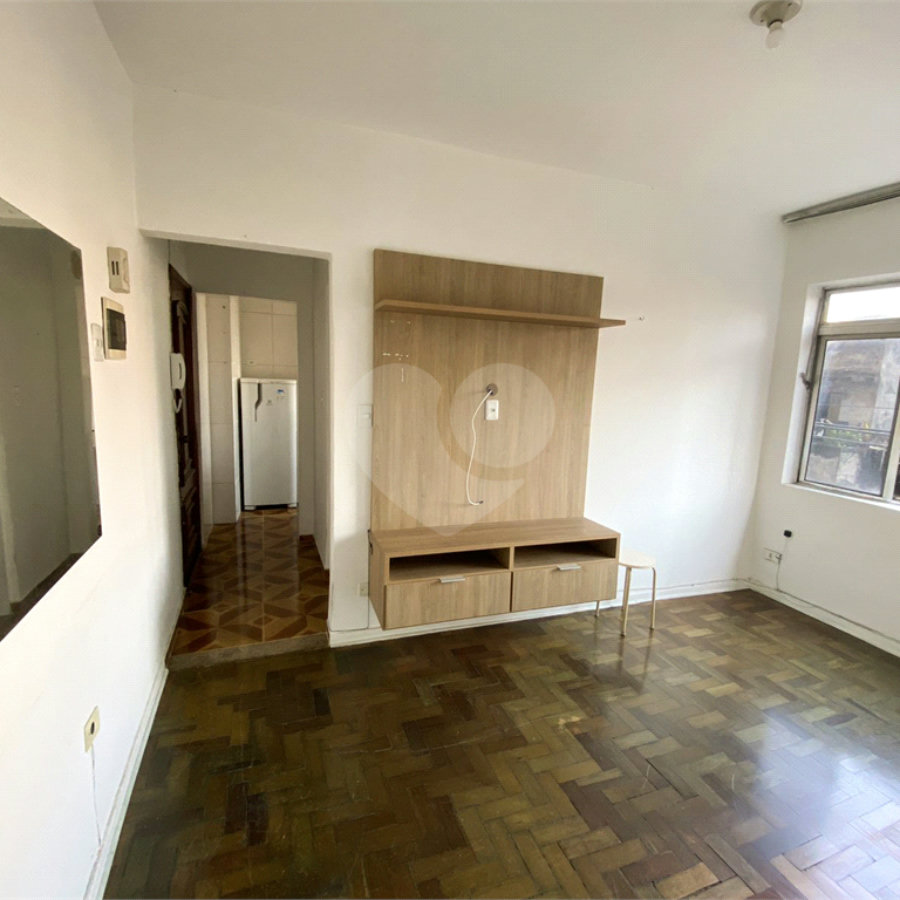 Apartamento á venda com 44m² -Liberdade