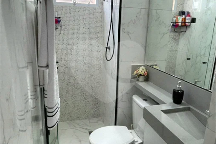 Apartamento a Venda com 2 Dormitórios Jaraguá / SP