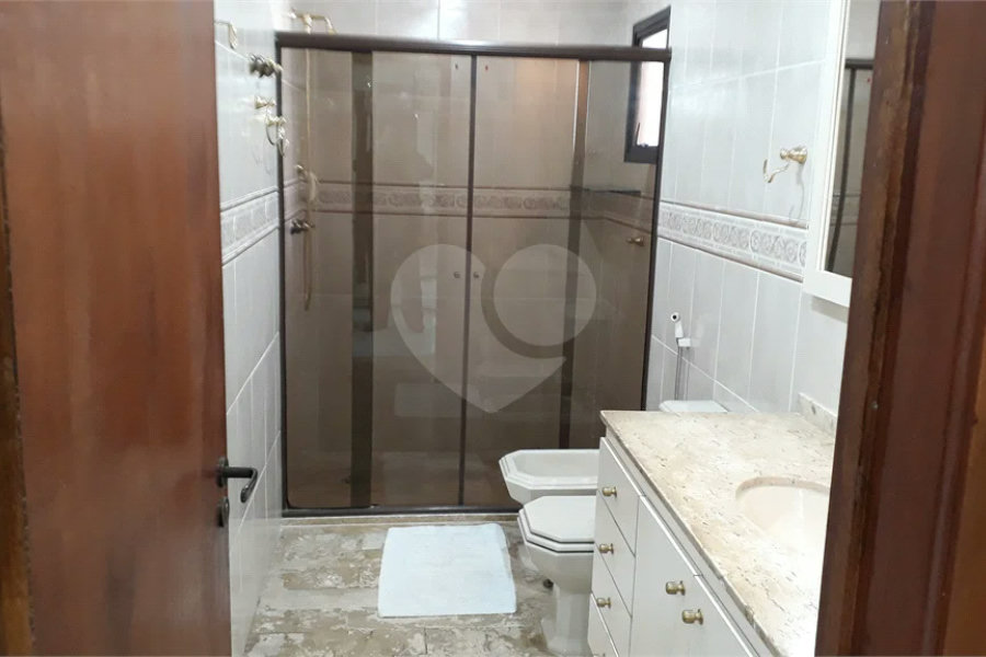 Apartamento à venda mobiliado nos Jardins — 126 m²