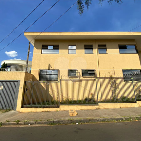 Casa comercial a venda perto da Santa Casa