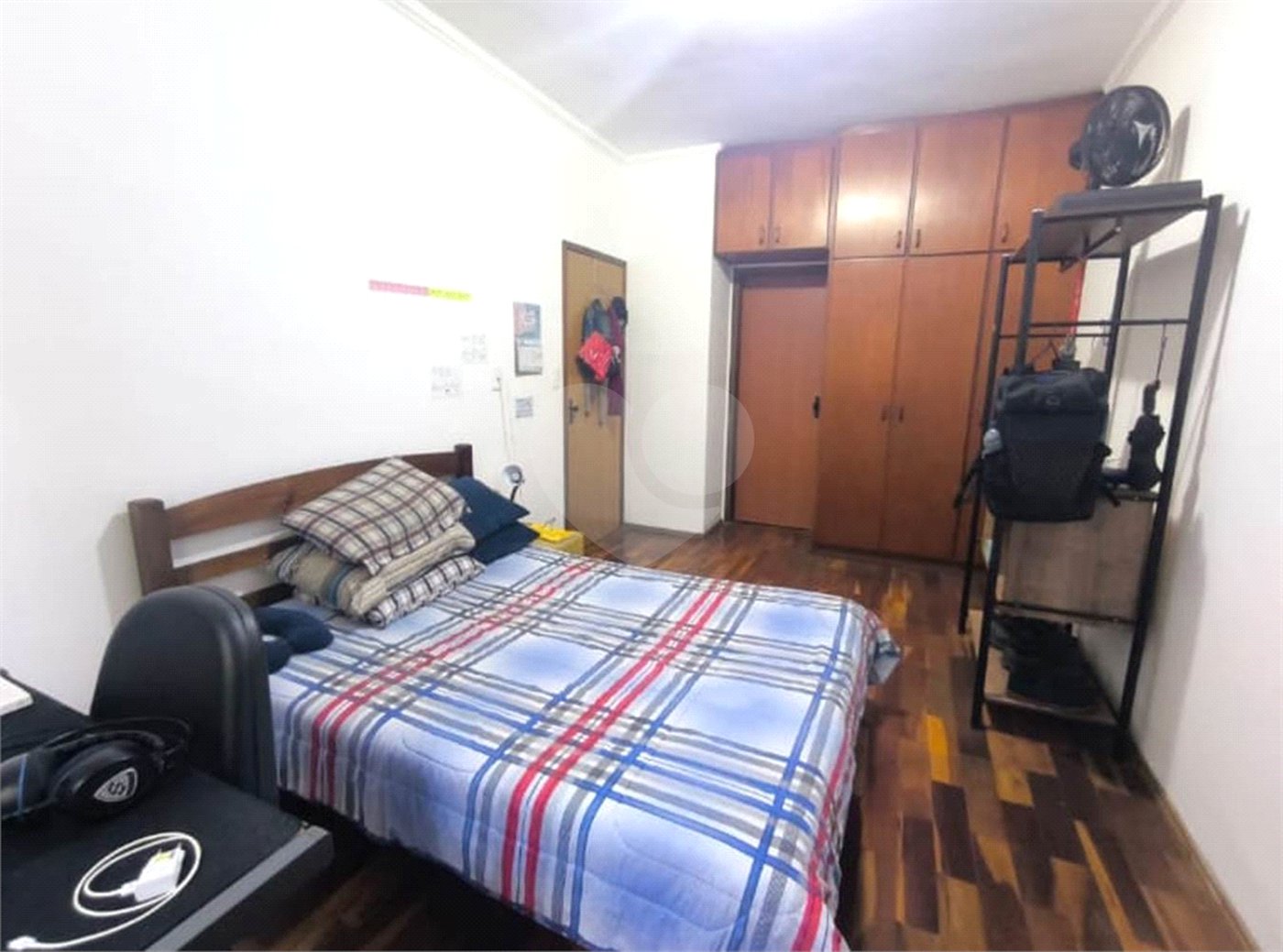 Apartamento à Venda no Edifício Esther Lins – Próximo à USP e UFSCar.