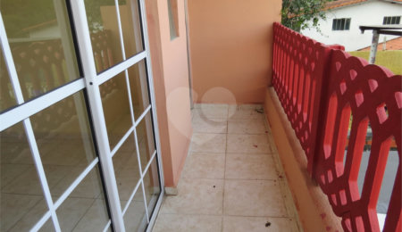 Sobrado à venda com 5 quartos em Itaquera, São Paulo, SP