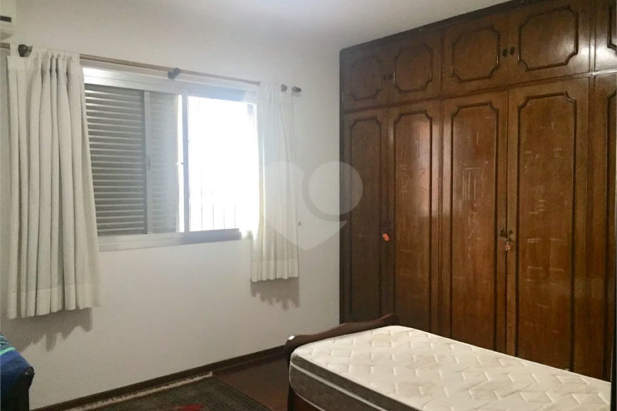 SOBRADO COM 450M² PARA VENDA OU LOCAÇÃO 4 DORMITÓRIOS 2 SUÍTES 4 VAGAS PLANALTO PAULISTA SP