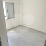 Apartamento com 42m², 2 quartos, 1 garagem, à venda em Itaquera