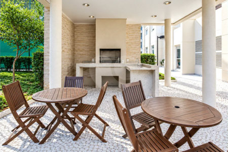 Apartamento mobiliado de 106 m² no Centro de São Bernardo, com 3 dormitórios, suíte, 3 vagas, vista livre e condomínio com lazer completo.