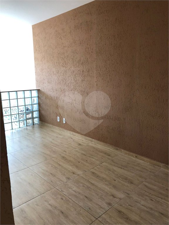 Casa térrea para venda no condomínio fechado Moradas III