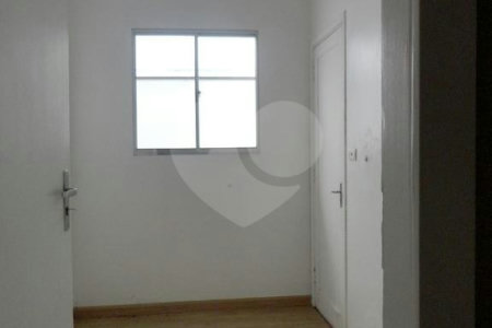 Excelente Casa Térrea Comercial em Região Nobre !!!
