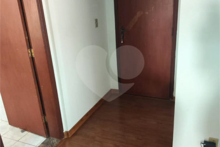 Apartamento à Venda no bairro Parque Arnold Schimidt - São Carlos/SP