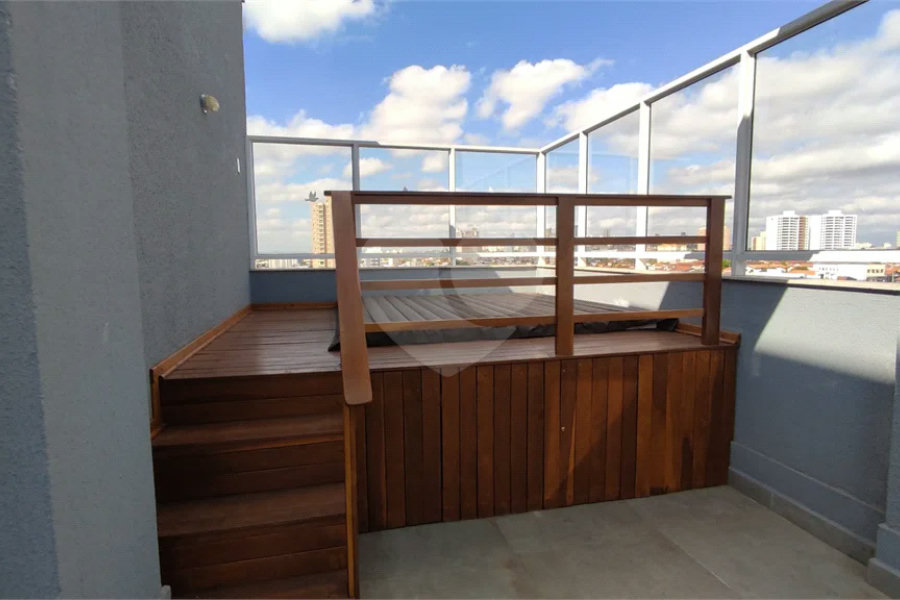 Vende-se apartamento no Edifício Residencial Flor do Ipê