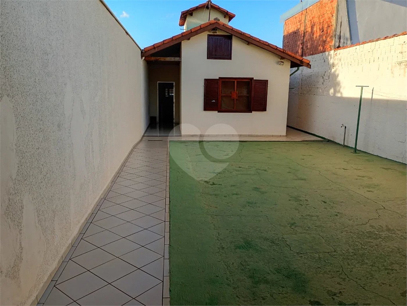 Casa térrea com edícula, com 4 dormitórios à venda no Condomínio Residencial Parque Taquaral em Piracicaba/SP.