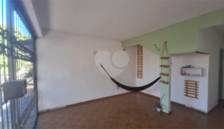 Casa à venda com 3 quartos em Vila Rezende, Piracicaba, SP