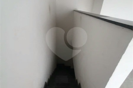 Cobertura com 100m² , 2 dormitórios , sendo 1 suíte , 1 vaga , à venda no bairro Campestre em Santo André.