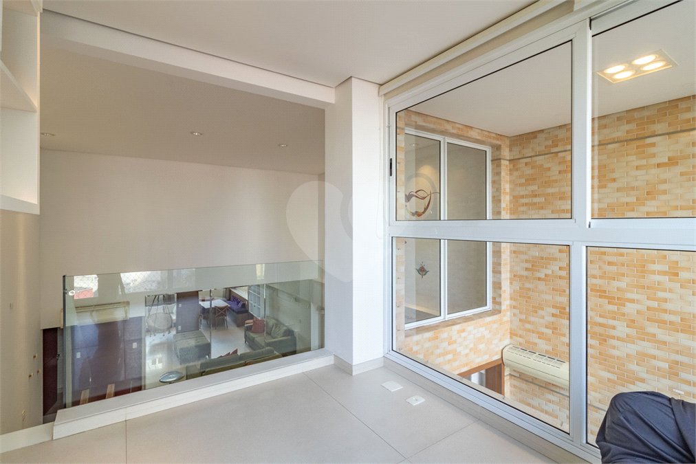 APARTAMENTO PARA LOCAÇÃO COM 151M2 - 3 QUARTOS ( 2 SUÍTES ) - 3 VAGAS NO JARDIM AMÉRICA.