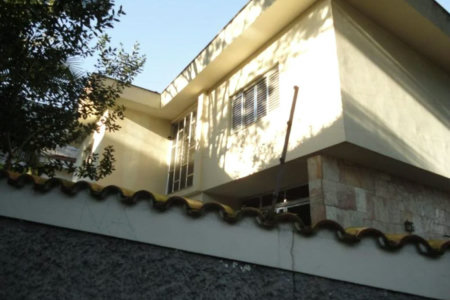 Casa à venda com 4 quartos, sendo 2 suítes, em Jardim Bonfiglioli, São Paulo, SP