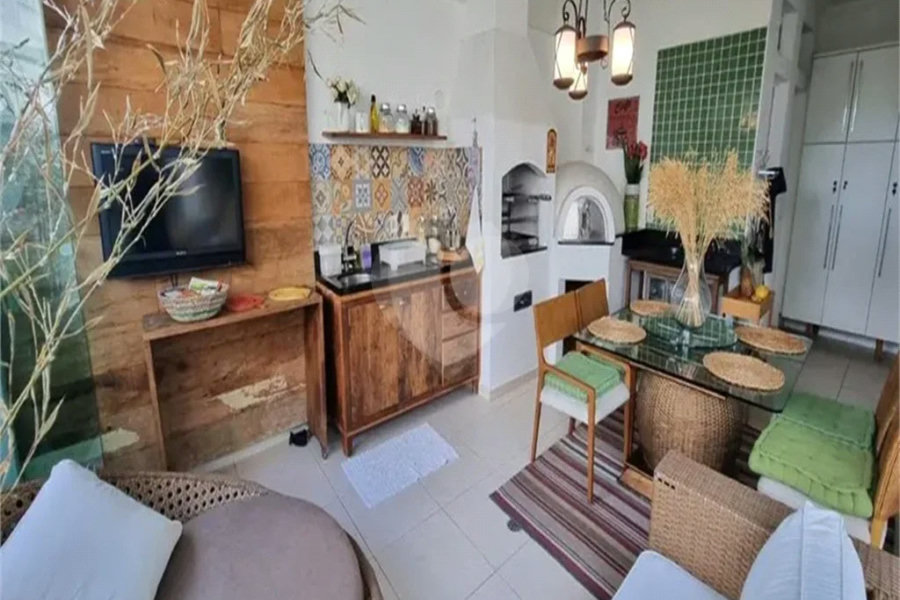 SOBRADO MOBILIADO DE 199,0 M² COM 02 SUITES, 04 VAGAS E PISCINA PARA VENDA NO JARDIM VIRGINIA BIANCA
