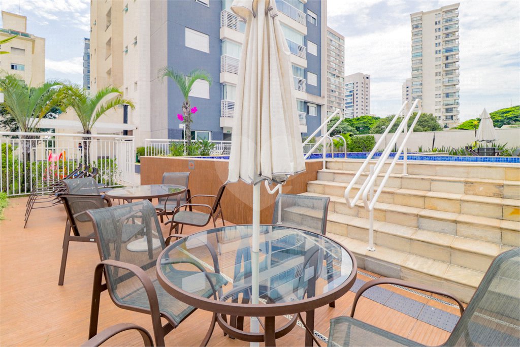 Apartamento de 140 m², 2 dormitórios sendo uma suìte, 3 vagas - Campo Belo/SP.