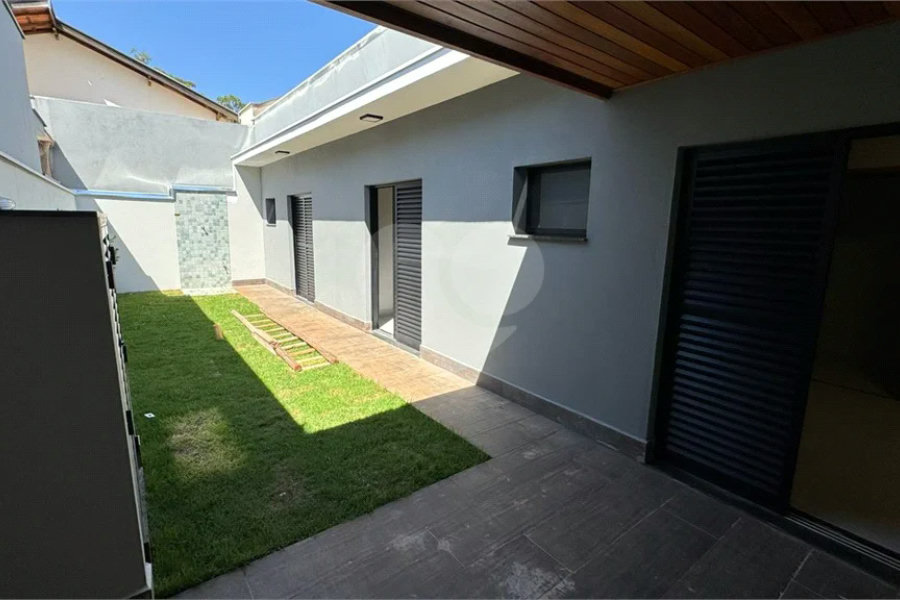 Casa à venda no Condominio Clotilde Brossi no Bairro Água Branca em Piracicaba/SP.