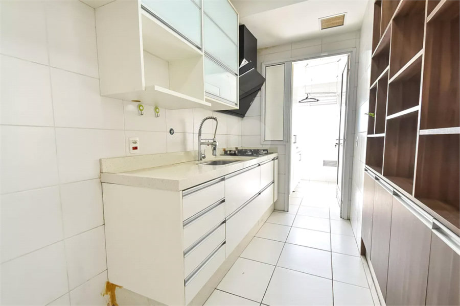 Apartamento para alugar com 100m², 3 quartos e 2 vagas