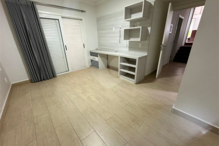 Chácara no Condomínio Vale das Laranjeiras em Indaiatuba SP - Venda - R$ 3,600.000,00 - Locaçao - R$ 30.000,00 mais encargos - Linda, espaçosa, aconchegante, acabamento de alto padrão em rua tranquila e arborizada, em um dos Condomínios mais valorizados de Indaiatuba. Com fácil acesso as principa