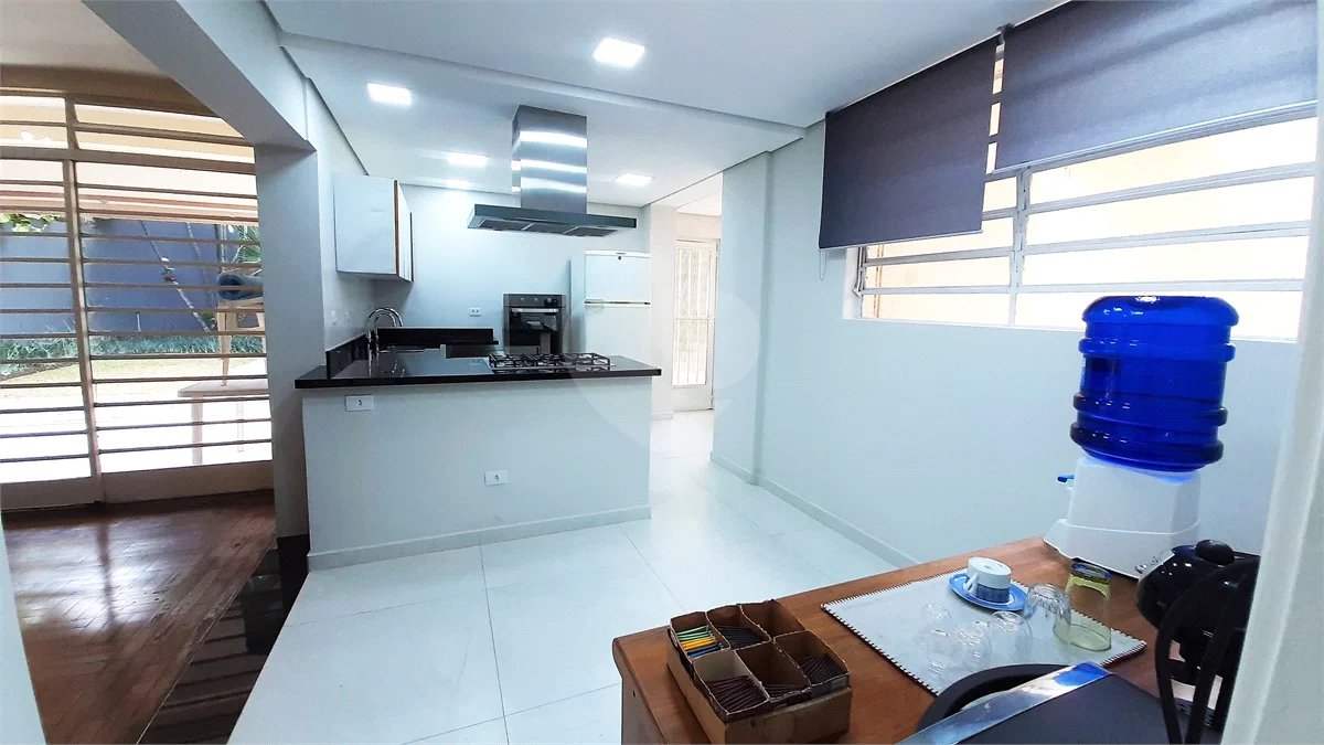 Sobrado à venda ou para alugar com 3 quartos, sendo 2 suítes, em Brooklin, São Paulo, SP