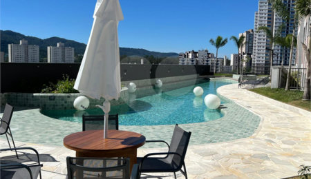 Apartamento para alugar com 2 quartos, sendo 1 suíte,  em Vila Mogilar, Mogi das Cruzes, SP