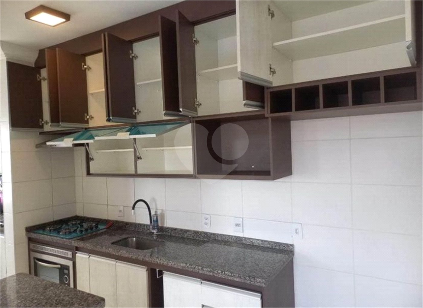 Apartamento à Venda em Condomínio Fechado – Ótima Localização e Infraestrutura Completa