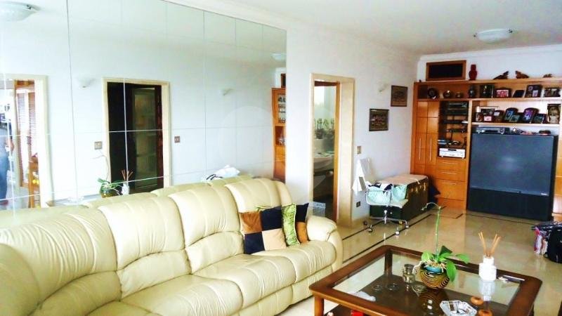 Apartamento, 3 quartos e 2 vagas de garagem