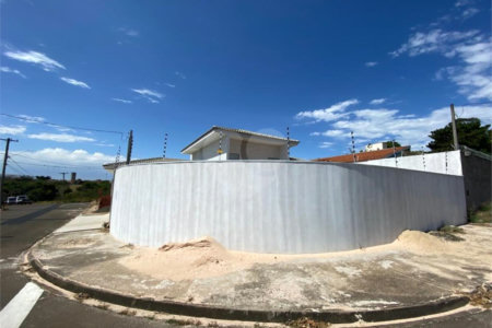 Casa térrea nova para venda no Parque Belvedere